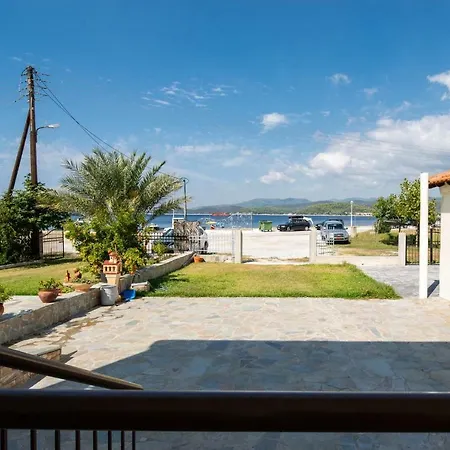 Nikola's Apartamento Torone
